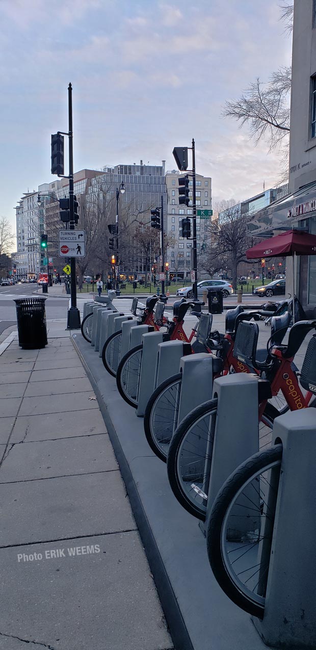 Bike rack at Farragut Park