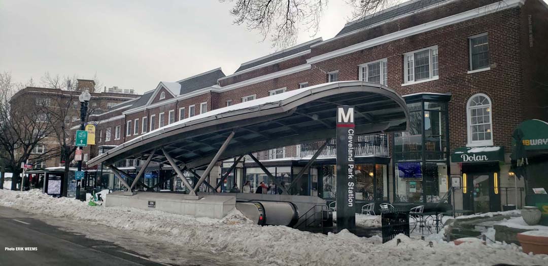 Cleveland Park Metro Station in the snow