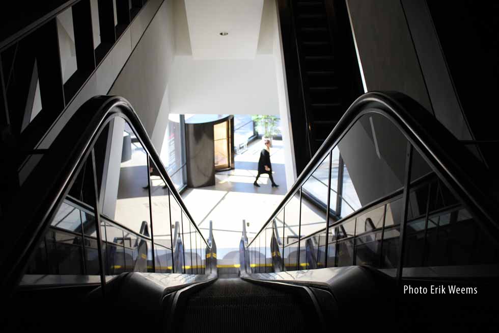 hirshhorn museum in Washington DC - Escalator