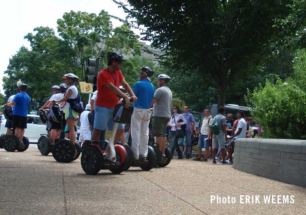 Tourists Washington DC sedgeway
