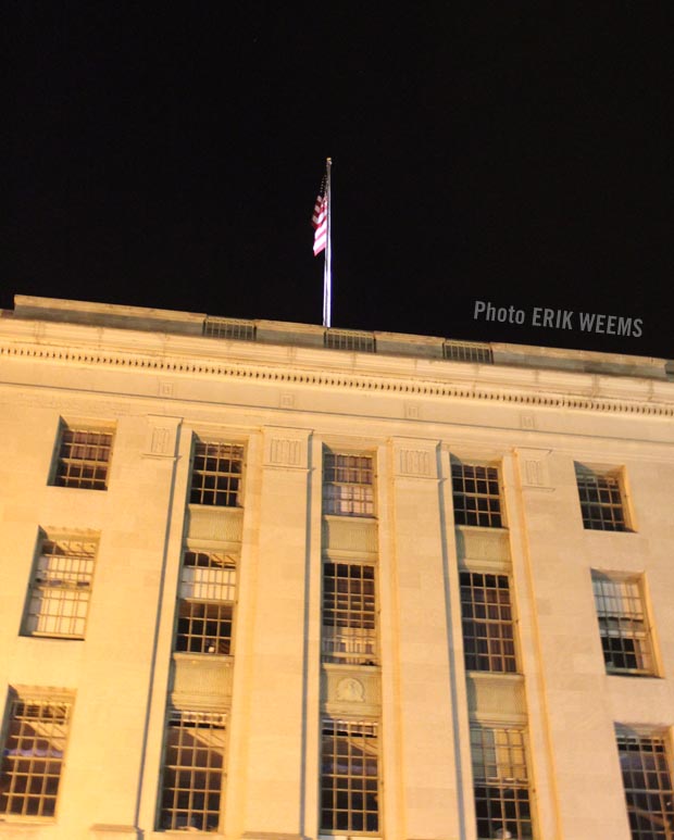 Night Agriculture Department at night