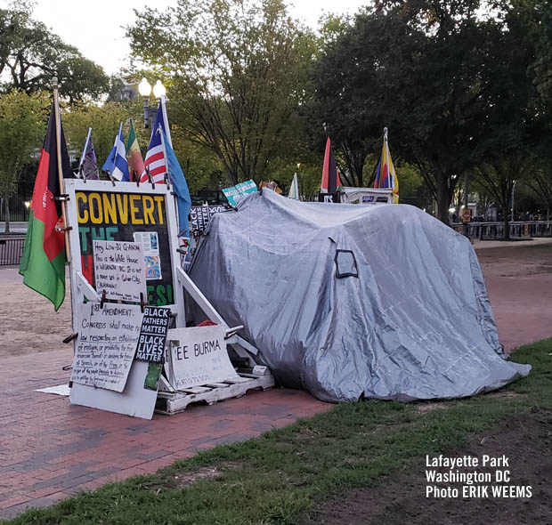 Convert the War Machines stand at Lafayette Park